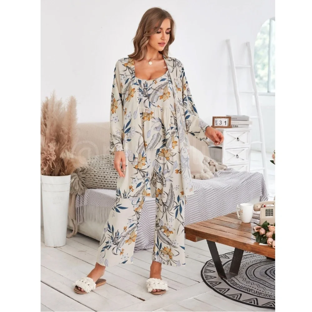 3 Piece Beige Floral Print Pajama Set - Picture 4 of 7